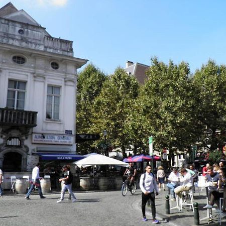 Spacious Duplex In Brussels Historical Center المظهر الخارجي الصورة