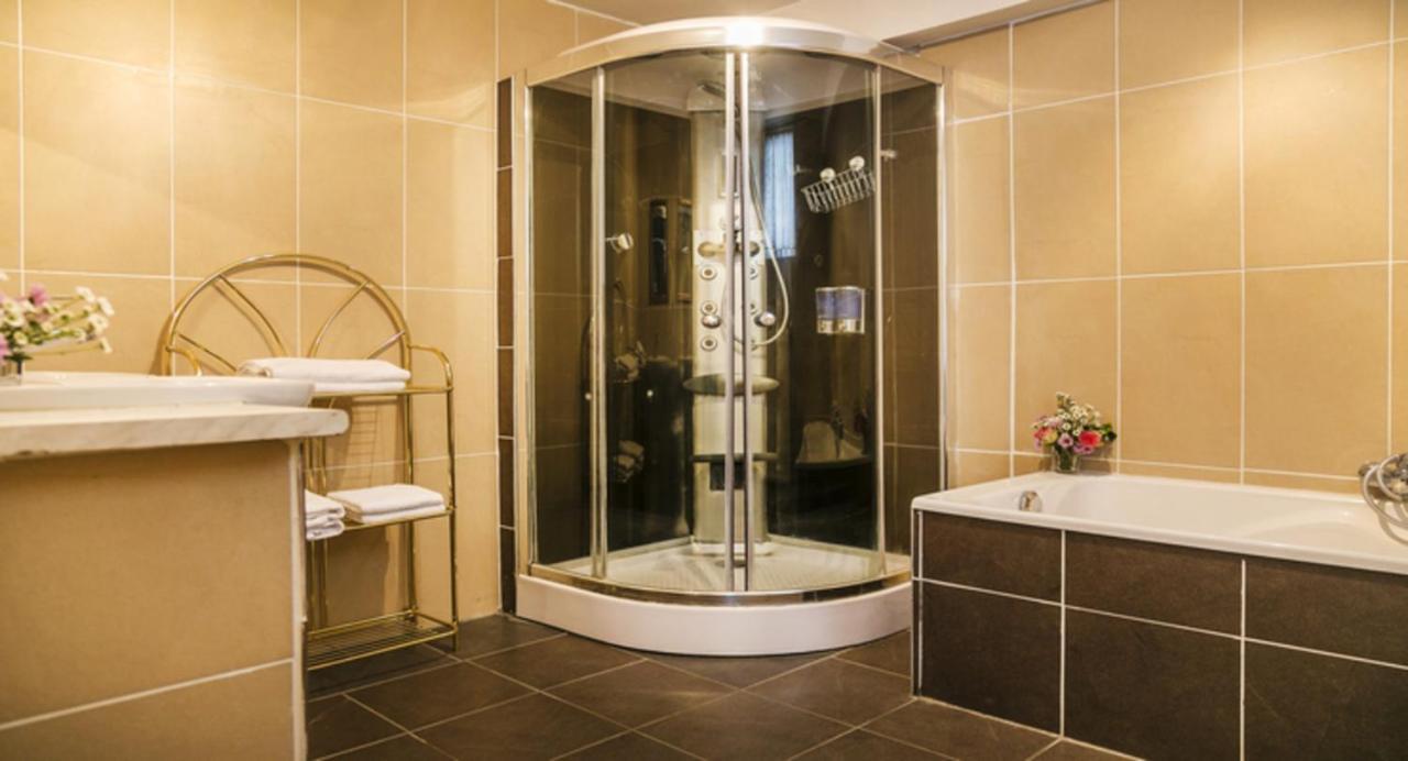 Spacious Duplex In Brussels Historical Center المظهر الخارجي الصورة